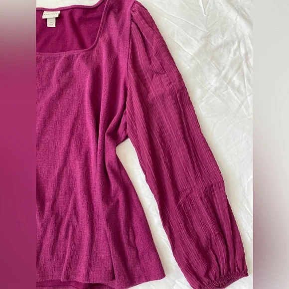 Purple long sleeve blouse with square neckline and puffy sleeves - Picture 6 of 6